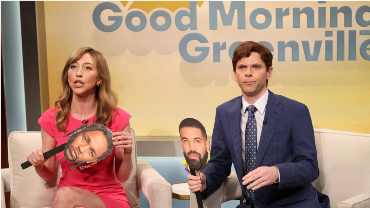 Dua Lipa abordează problema cu Kendrick Lamar și Drake în timpul găzduirii emisiunii „Saturday Night Live
